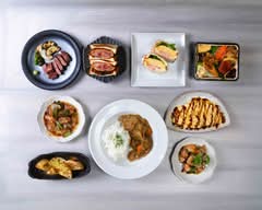 おばんざいと鉄板焼き　にけんめ。