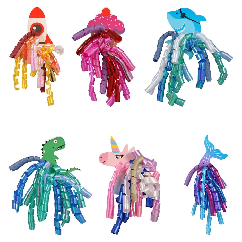 Voila Printed Curly Bows with Gift Tags