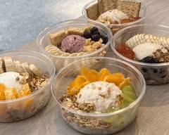 LAZY YOGURT 中崎町