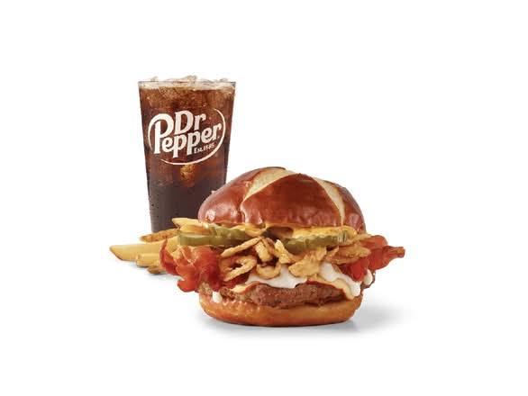 Pretzel Bacon Pub Cheeseburger Combo