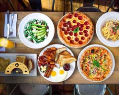 7 West Cafe