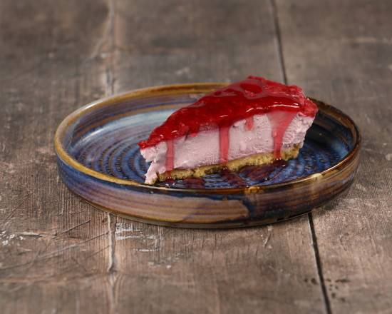 Creamy raspberry torte (VE)
