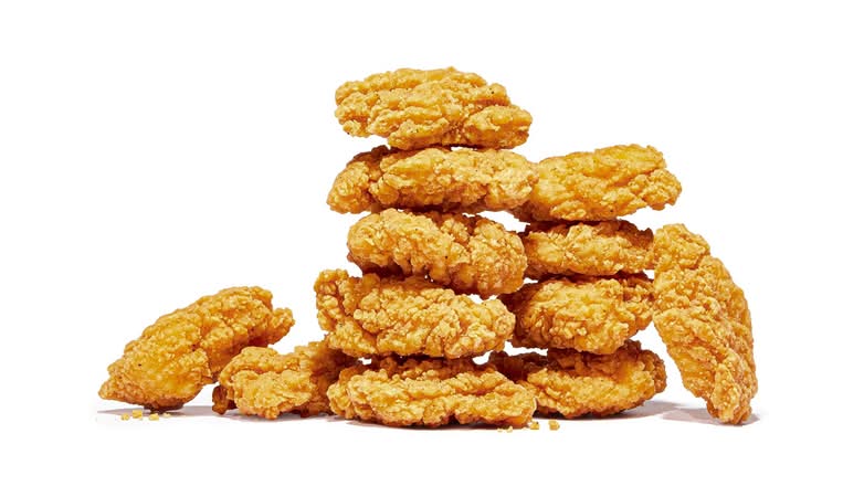 Chicken Nuggets (12) 790 cals