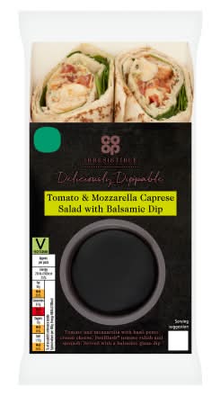 Co-op Irresistible Tomato & Mozzarella Caprese Salad With Balsamic Dip