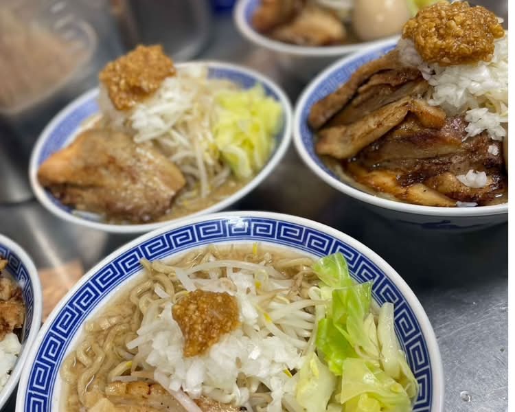 ガジロー本店の出前・宅配・テイクアウトメニュー | ウーバーイーツ