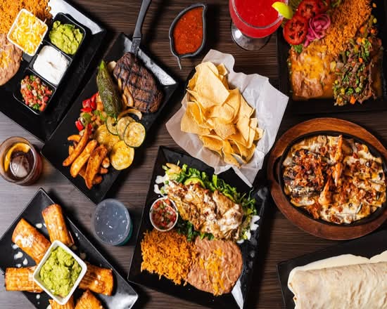 Dos Mezclas (202 S Main St, B)