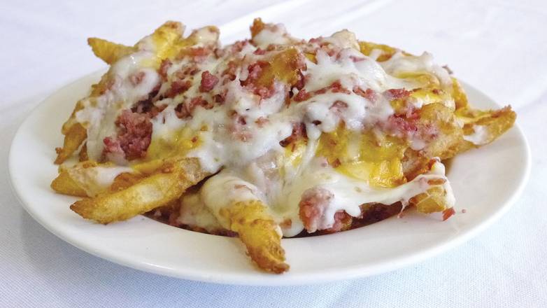 BACON CHEESE FANTASTIC FRIES