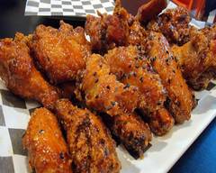 PIERO WINGS (Santo Domingo)