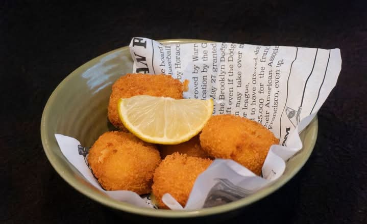 Cheddar Jalapeño Poppers 🌶️