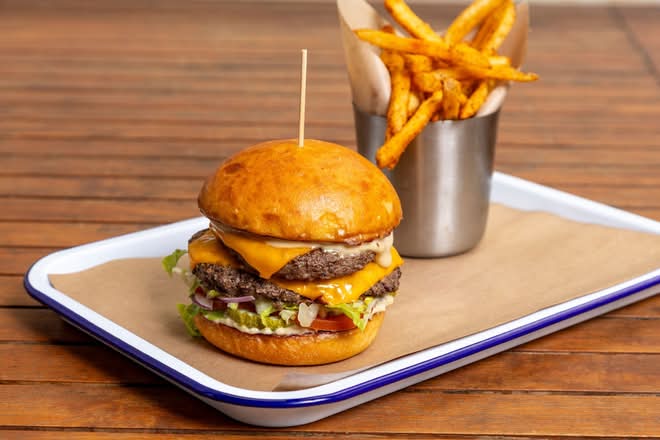 Double Smash Bacon Cheese Burger