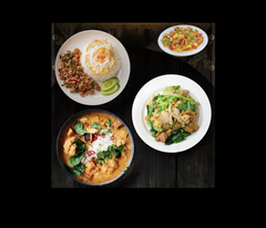 Pat Thai Street Food ( 1025 Currie ave W)