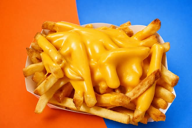 Frites maison au cheddar