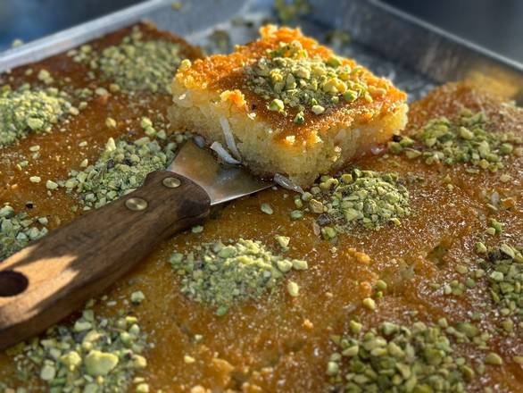 Basbousa coconut (1 Pound)