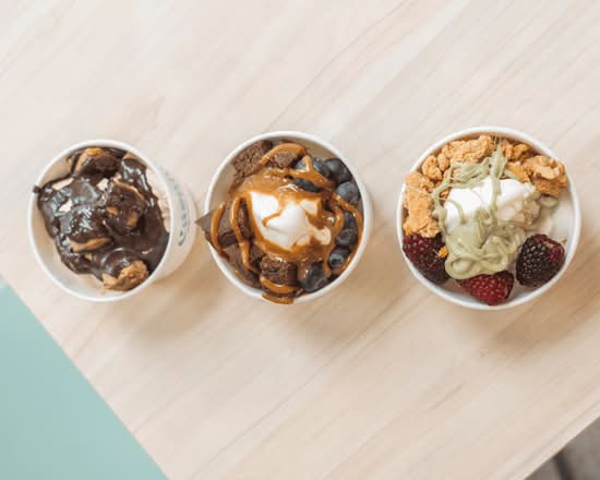 CASANO YOGURTERIA (SUIZA)