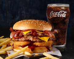 Carl's Jr. (524 Inland Center Dr)