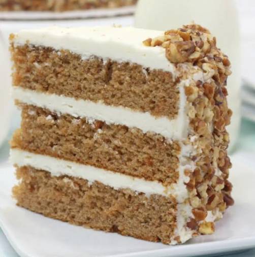 Triple Layered Carrot Cake *(Contains nuts)