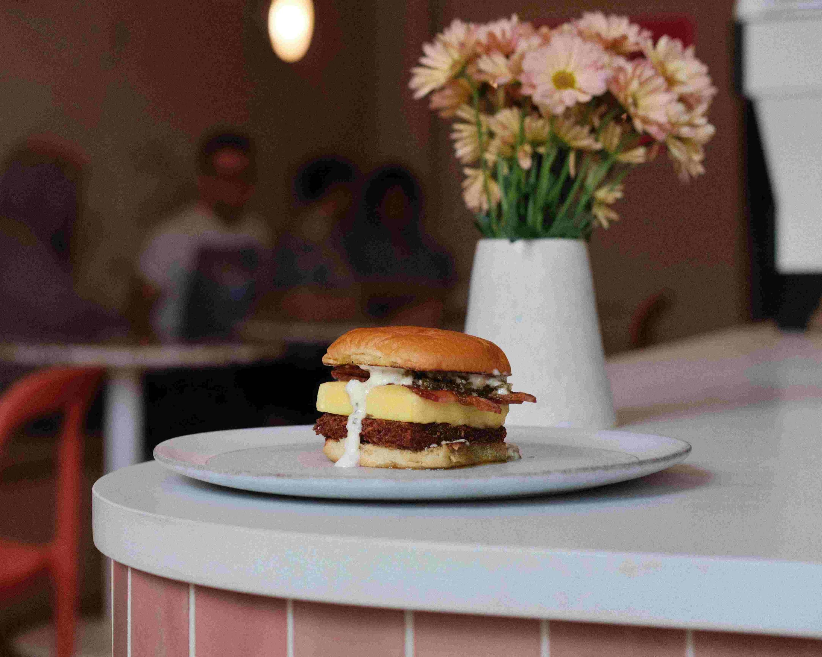 Order Allez Café Menu Delivery【Menu & Prices】 Chicago Uber Eats