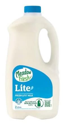 Meadowfresh Milk 2L Lite