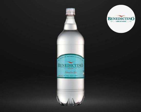 Agua Benedictino sin gas 1.5 L