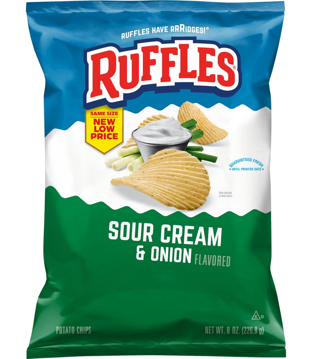 Ruffles Potato Chips, Sour Cream & Onion (8 oz)