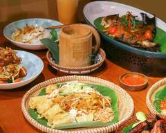 YiQi Pan Asian Cuisine 一起｜东南亚餐厅 (Shaftesbury Ave)