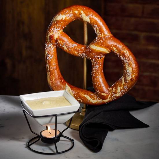 New! BAVARIAN PRETZEL & CHEESE DIP