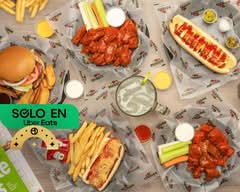 Pockets Billiards, Wings & Beer (Las Torres)