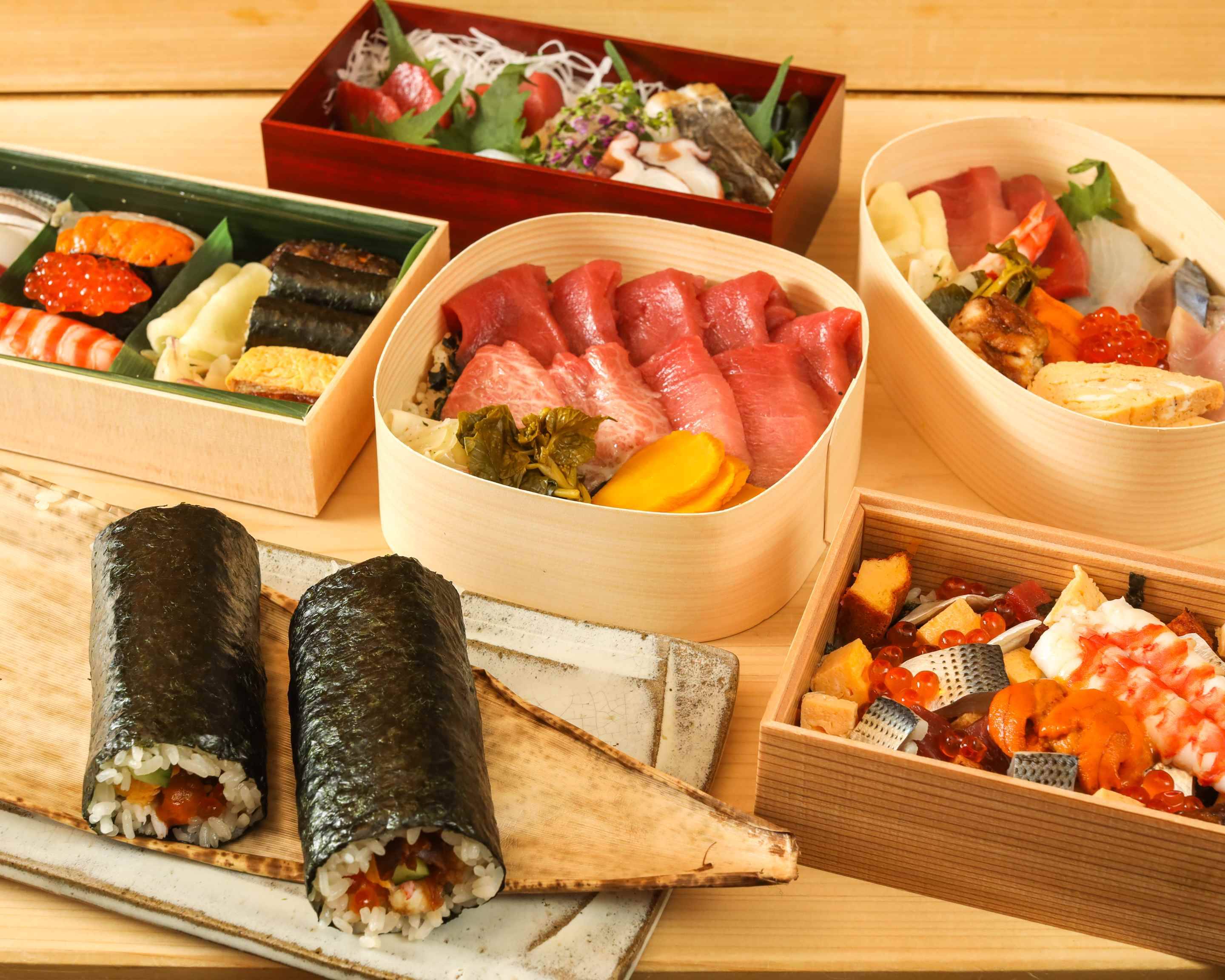 鮨とみ田 sushi tomitaのデリバリー | メニューを見る |港区 で 配達