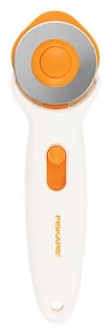 Fiskars Multiple Layers Stick Rotary Cutter