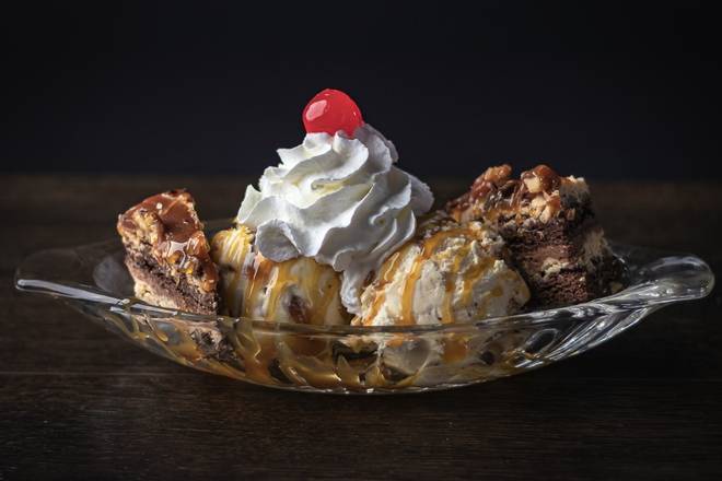 Peanut Butter Stack Sundae