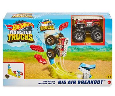 Monster Trucks Big Air Breakout Play Set (6 ct)