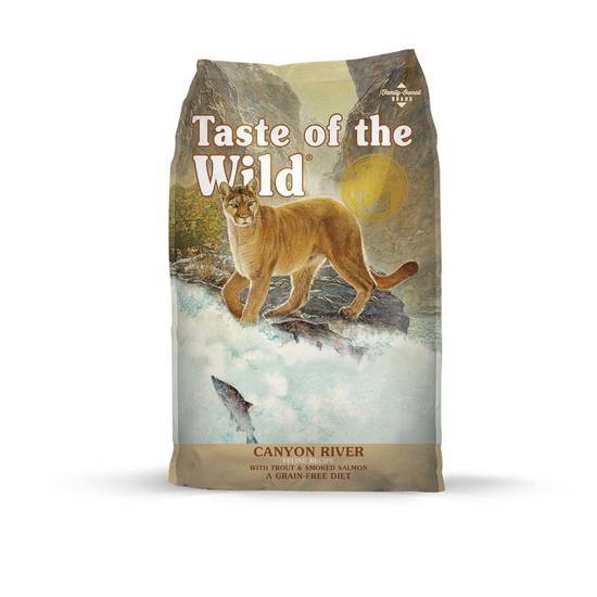 Taste Of the Wild Canyon River Grain-Free Trout & Smoked Salmon Dry Cat Food (14 lbs)