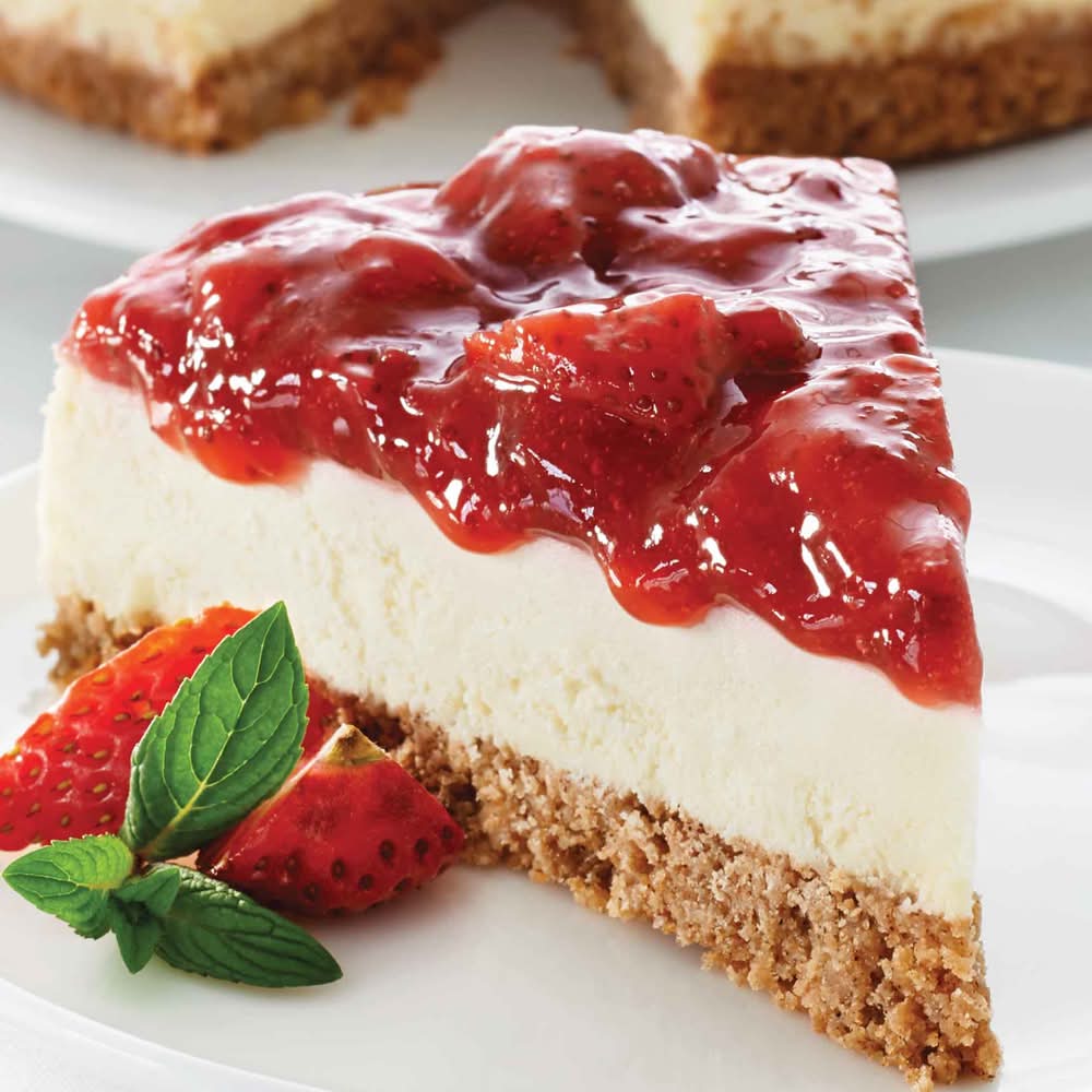 M&M Food Market Cheesecake, Strawberry (600 g)