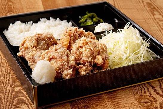 おろし塩ポン酢げんこつ唐揚げ弁当 4個 Grated White Radish Ponzu Fried Chicken Bento Box (4 Pieces)