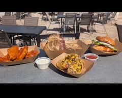 MD's Sports Bar & Grill