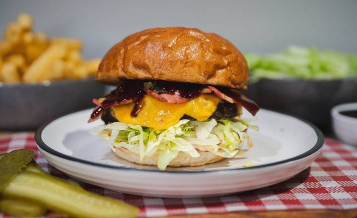 GLB Burger (George Loves Bacon)