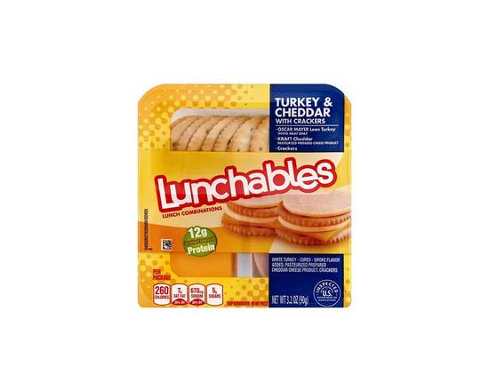 Order Lunchable Turkey and Cheddar 3.2oz food online from Chevron Extramile store, Everett on bringmethat.com