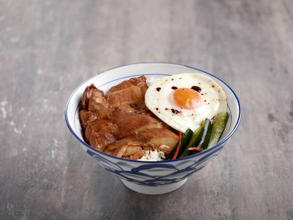 F1 Braised Scallion Soy Chicken Garlic Rice (Thigh Meat)