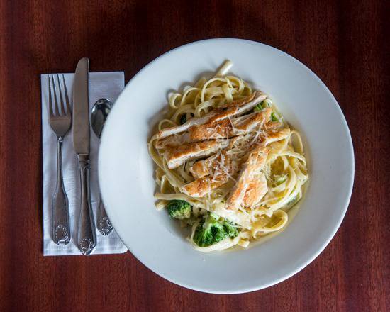 Chicken and Broccoli Fettuccine