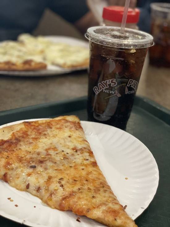 Slice of Cheese Pizza, 6 Wings & Drink
