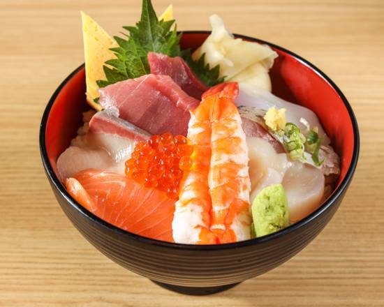 まぐろ人特選海鮮丼 Magurobito Special Seafood Rice Bowl