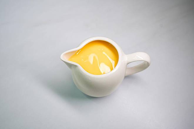 Hot Custard (8oz)