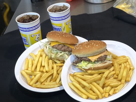 The Original Troy’s Burgers #1 (LA)