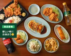 ギョウカラ食堂　By 餃子王とからあげヒーロー