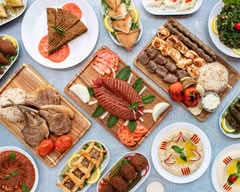 Clara's Flavors (1904 Hollywood Boulevard)