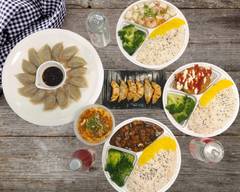 Bento Me Up 吃我一盒 (322 Somerset Street East)