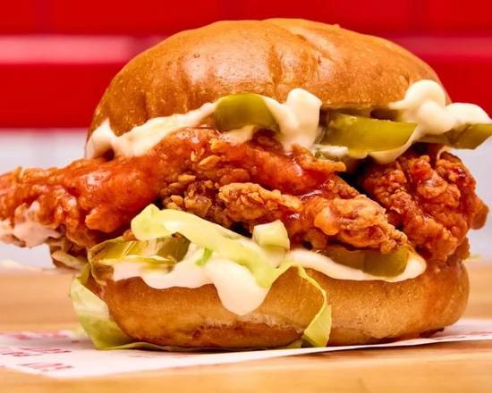 Buffalo Ranger Chicken Burger