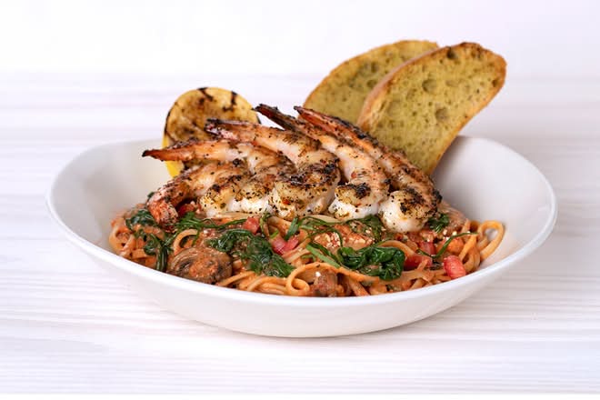 Creamy Tomato Shrimp Linguine