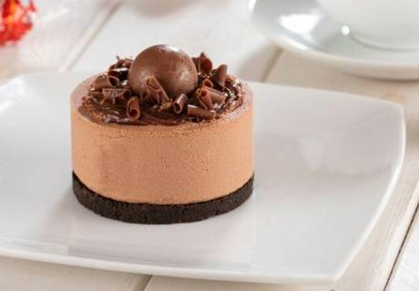 Milk Chocolate Lindt Cheesecake