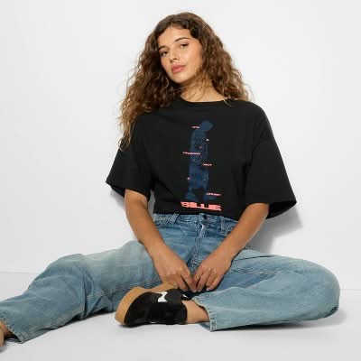 Women's Billie Eilish Oversized Short Sleeve Graphic T-Shirt - Black S